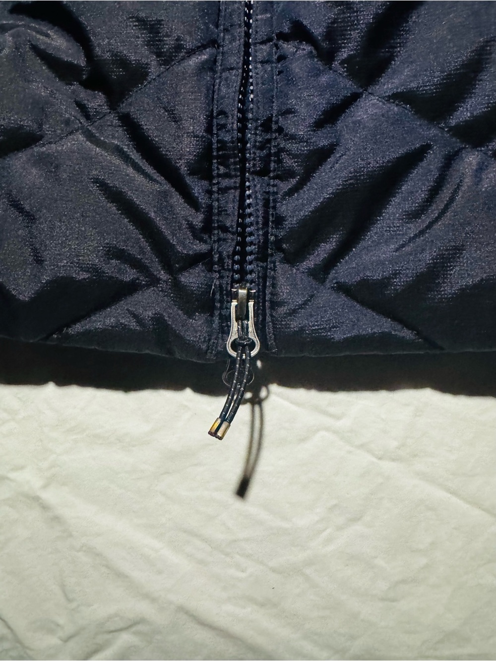 Eddie Bauer Long Navy Puffer Coat with Faux Fur Trim Hood Size Small - Picture 6 of 8